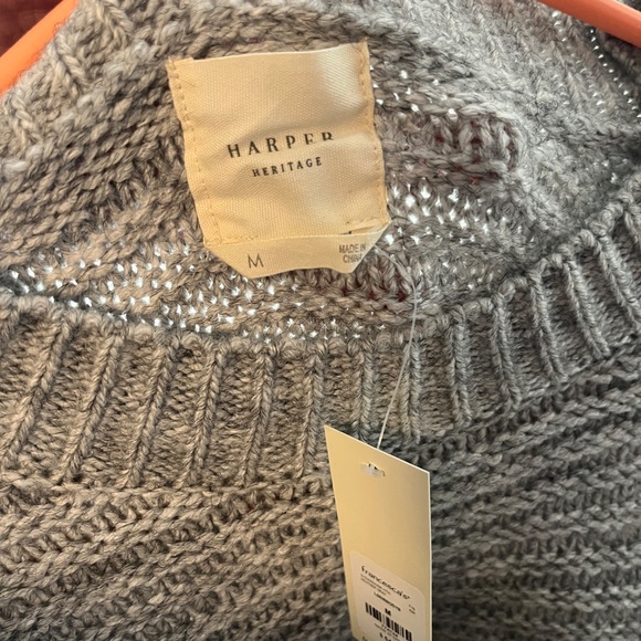 Sweater - Picture 4 of 5